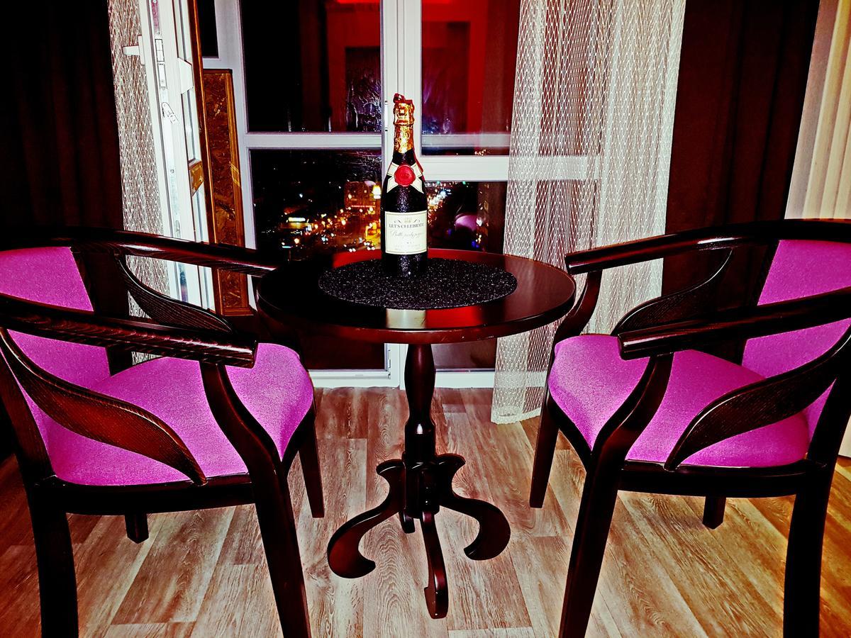 Apartlux 2 Tsjernihiv Buitenkant foto